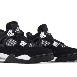 Jordan Men's Black Sneakers